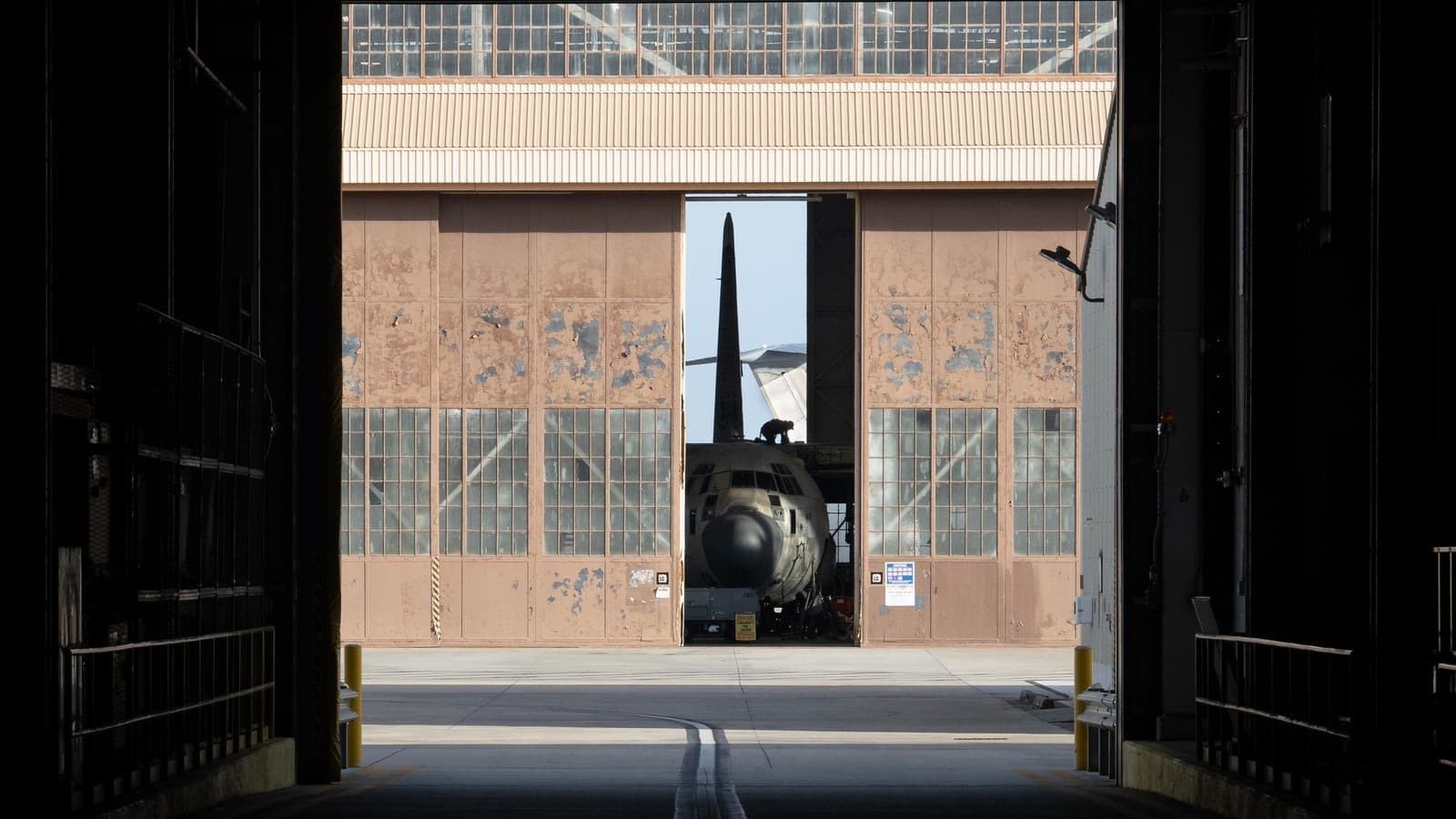 Air Force Depots Rewrote Delayed Maintenance Targets. Local Pay Gaps Remained.